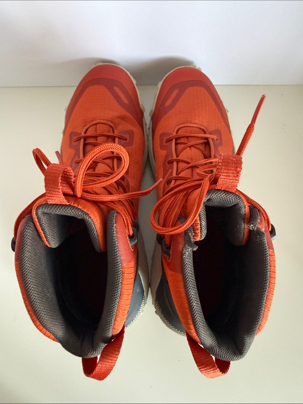 Under Armour HOVR Dawn WP Waterproof Hiking Boots Red Orange Men’s Size 11 Flaw - Picture 6 of 16